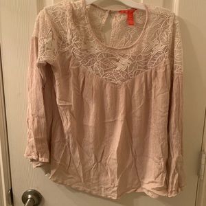 Pretty blouse